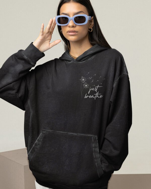 Bluza oversize z kapturem <br>Just Breathe Edycja Silver <br>Haft, Efekt sprania